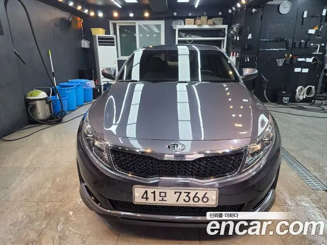 KIA K5 2011 — 88 966 км, Корея — под ключ — фото 1
