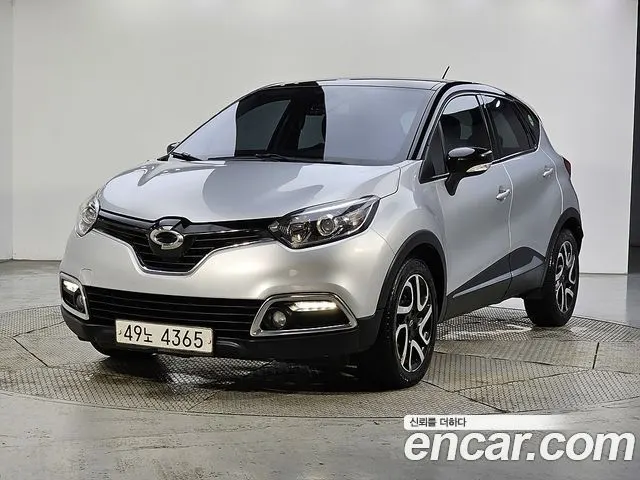 RENAULT KOREA QM3 2015 — 253 946 км, серебристый, Корея — под ключ — фото 1