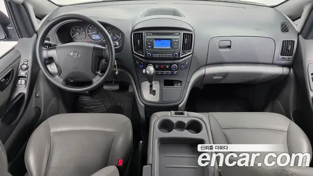 HYUNDAI GRAND STAREX 2018 — 91 996 км, серебристый, Корея — под ключ — фото 7