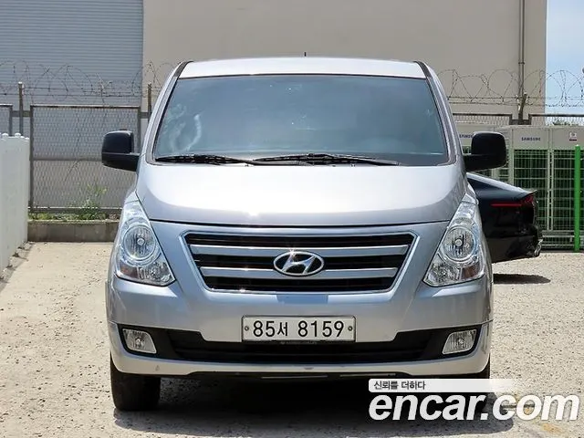 HYUNDAI GRAND STAREX — из Кореи под ключ