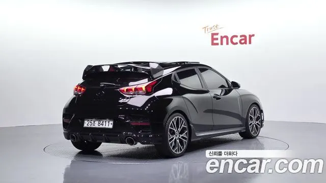 HYUNDAI VELOSTER 2019 — 65 087 км, чёрный, Корея — под ключ — фото 2