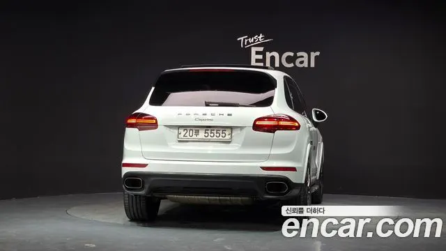 PORSCHE CAYENNE 2017 — 166 377 км, белый, Корея — под ключ — фото 4