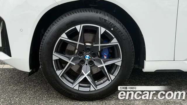 BMW X3 2025 — 13 500 км, белый, Корея — под ключ — фото 5