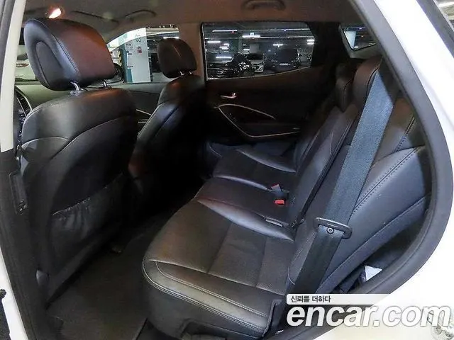 HYUNDAI SANTA FE 2015 — 146 430 км, белый, Корея — под ключ — фото 7