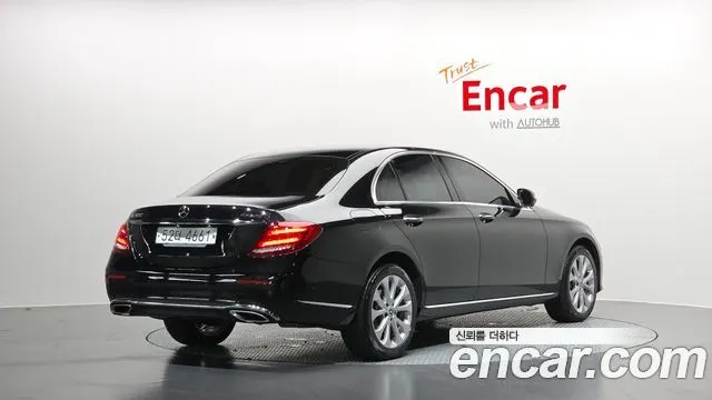 MERCEDES-BENZ E-CLASS W213 — из Кореи под ключ
