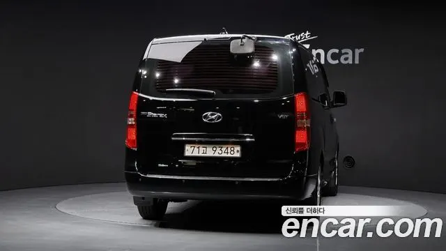 HYUNDAI GRAND STAREX 2019 — 92 581 км, чёрный, Корея — под ключ — фото 4