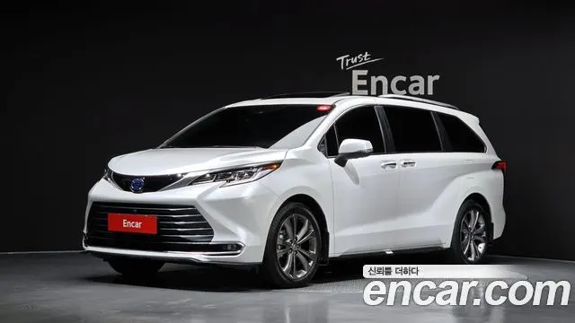 TOYOTA SIENNA — из Кореи под ключ