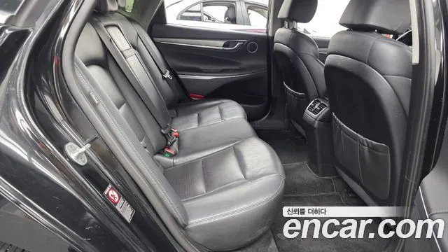 HYUNDAI GRANDEUR 2019 — 171 406 км, чёрный, Корея — под ключ — фото 11