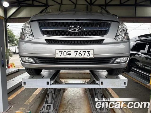 HYUNDAI GRAND STAREX — из Кореи под ключ