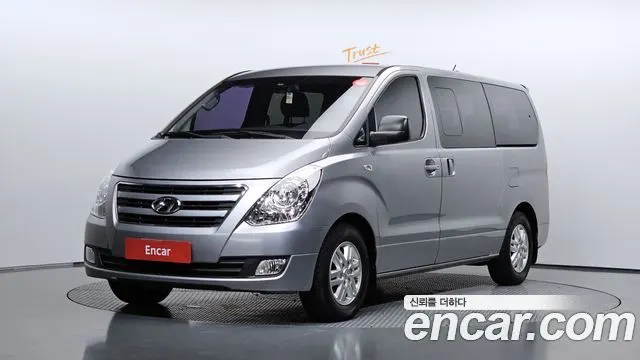 HYUNDAI GRAND STAREX — из Кореи под ключ