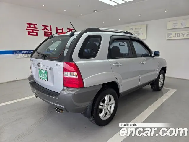 KIA NEW SPORTAGE 2006 — 156 141 км, серебристо-серый, Корея — под ключ — фото 2
