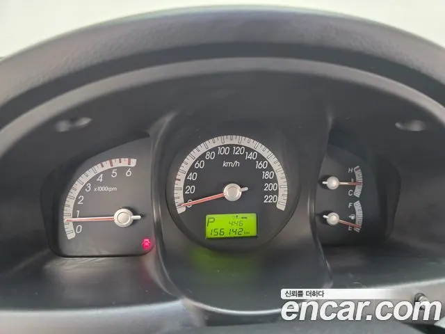 KIA NEW SPORTAGE 2006 — 156 141 км, серебристо-серый, Корея — под ключ — фото 8