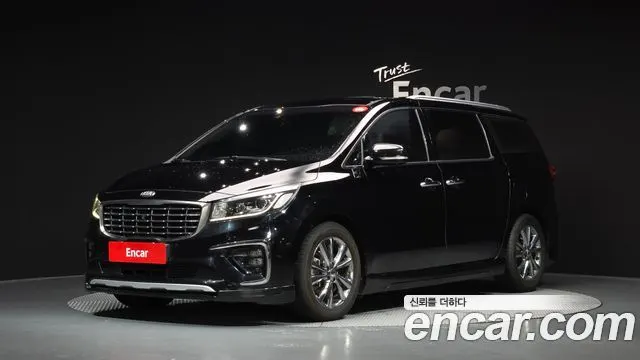 KIA CARNIVAL 2019 — 143 410 км, чёрный, Корея — под ключ — фото 1