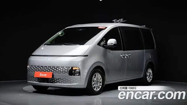 HYUNDAI STARIA — из Кореи под ключ