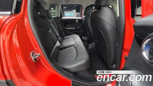 MINI COOPER S 2019 — 57 254 км, оранжевый, Корея — под ключ — фото 12