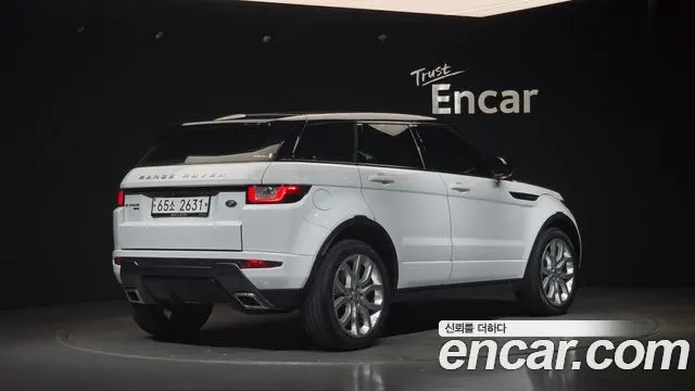 LAND ROVER RANGE ROVER EVOQUE 2017 — 105 649 км, белый, Корея — под ключ — фото 2