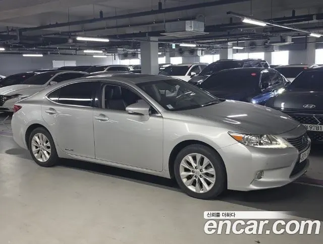 LEXUS ES300H 2013 — 244 964 км, серебристо-серый, Корея — под ключ — фото 2