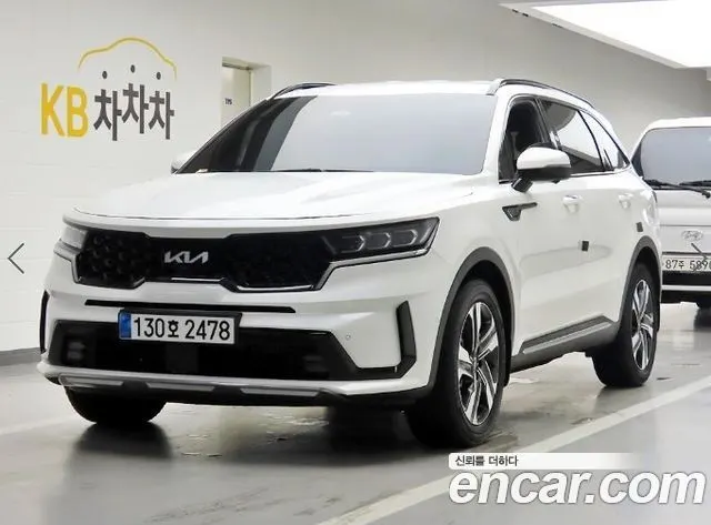 KIA SORENTO 2023 — 33 756 км, белый, Корея — под ключ — фото 2