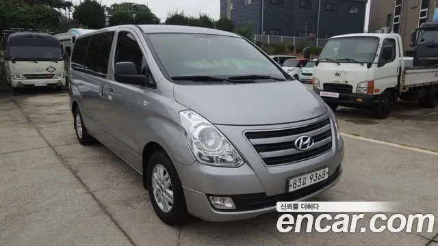 HYUNDAI GRAND STAREX 2016 — 162 764 км, серебристый, Корея — под ключ — фото 3