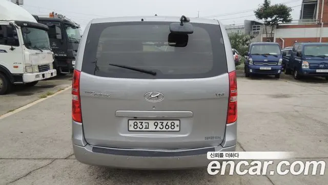 HYUNDAI GRAND STAREX 2016 — 162 764 км, серебристый, Корея — под ключ — фото 5