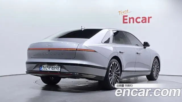 HYUNDAI GRANDEUR HYBRID 2023 — 103 467 км, серебристо-серый, Корея — под ключ — фото 2
