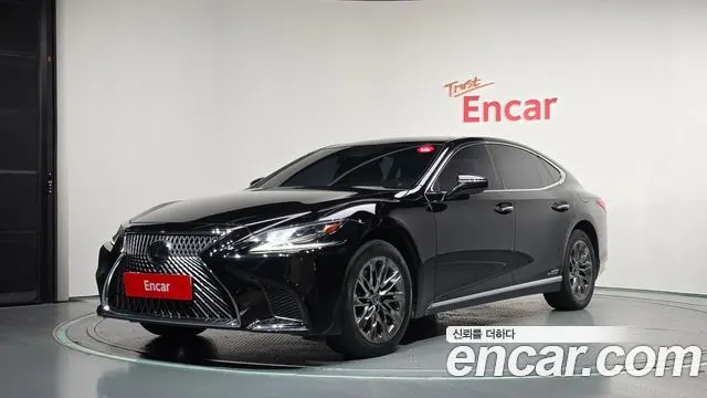 LEXUS LS500H 2018