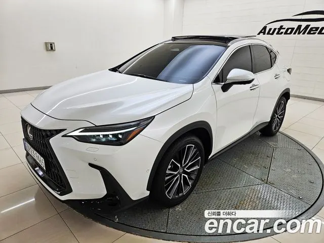 LEXUS NX350H 2025 — 7 302 км, белый, Корея — под ключ — фото 3