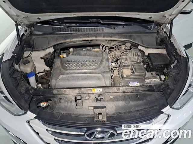 HYUNDAI SANTA FE 2015 — 140 240 км, белый, Корея — под ключ — фото 6