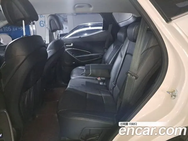 HYUNDAI SANTA FE 2015 — 140 240 км, белый, Корея — под ключ — фото 9
