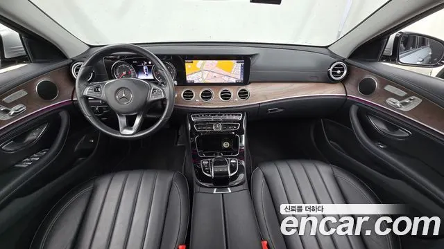 MERCEDES-BENZ E-CLASS W213 2017 — 51 973 км, серебристый, Корея — под ключ — фото 7