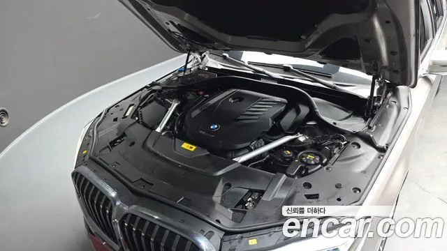 BMW 7 SERIES 2021 — 132 253 км, светло-золотистый, Корея — под ключ — фото 6
