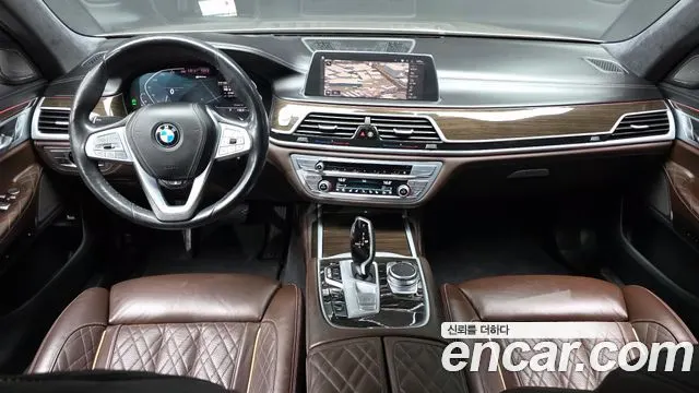 BMW 7 SERIES 2021 — 132 253 км, светло-золотистый, Корея — под ключ — фото 7