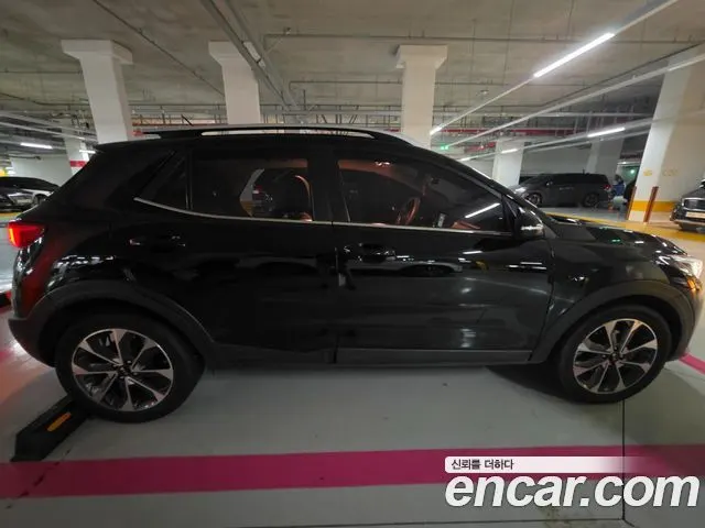 KIA STONIC 2019 — 78 200 км, чёрный, Корея — под ключ — фото 11