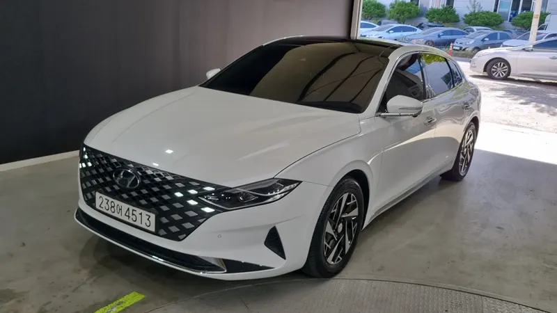 HYUNDAI GRANDEUR HYBRID — из Кореи под ключ