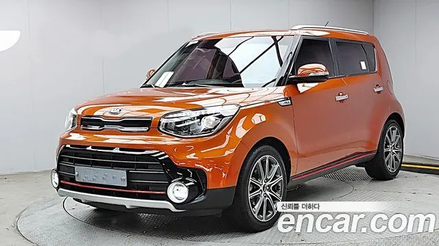 KIA SOUL 2017 — 49 662 км, оранжевый, Корея — под ключ — фото 1