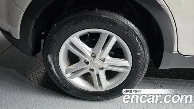 KGM KORANDO C 2014 — 137 295 км, белый-перламутр, Корея — под ключ — фото 5