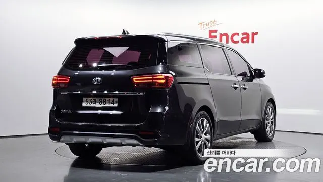 KIA CARNIVAL — из Кореи под ключ