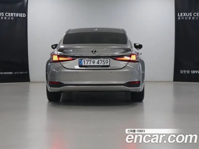 LEXUS ES300H 2026 — 6 201 км, золотистый, Корея — под ключ — фото 4