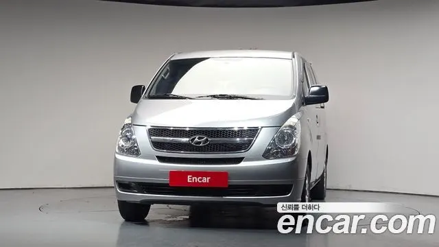 HYUNDAI GRAND STAREX 2012 — 134 001 км, серебристый, Корея — под ключ — фото 3