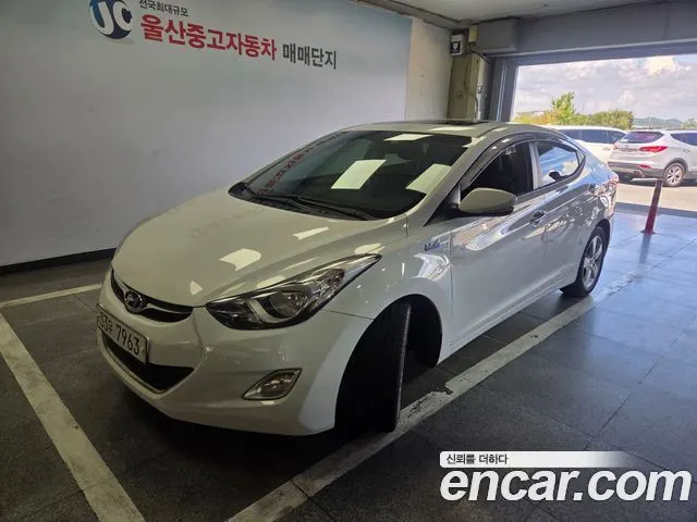 HYUNDAI AVANTE — из Кореи под ключ