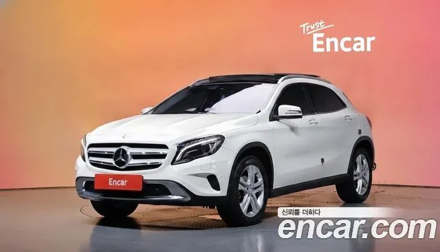 MERCEDES-BENZ GLA-CLASS X156 2017 — 94 139 км, белый, Корея — под ключ — фото 2