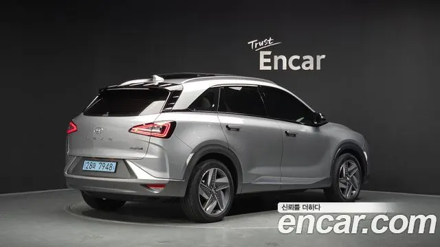 HYUNDAI NEXO 2022 — 18 829 км, серебристо-серый, Корея — под ключ — фото 2