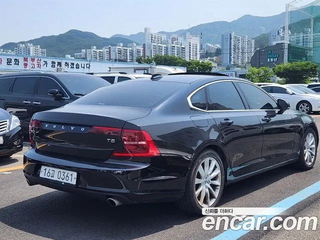 VOLVO S90 2017 — 219 000 км, чёрный, Корея — под ключ — фото 4