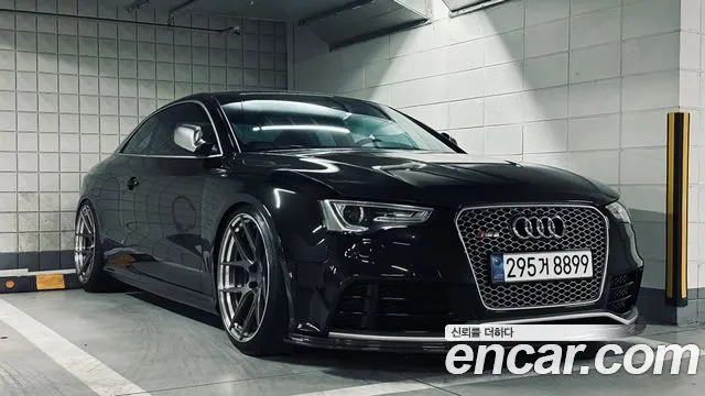 AUDI RS5 2014