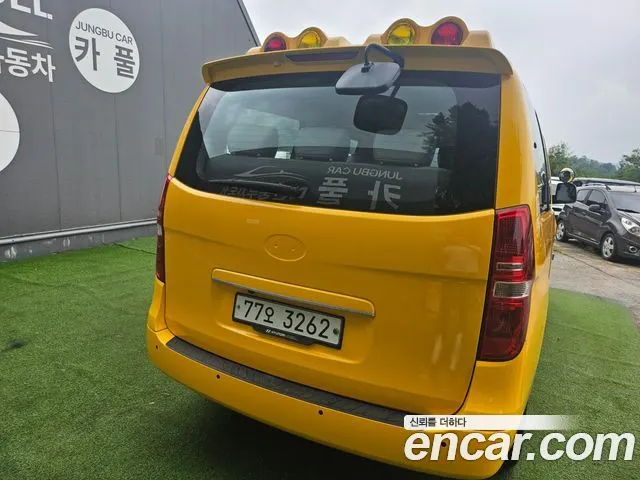 HYUNDAI GRAND STAREX 2018 — 110 072 км, жёлтый, Корея — под ключ — фото 6
