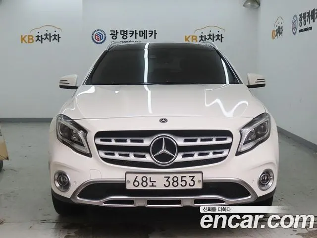 MERCEDES-BENZ GLA-CLASS X156 2019 — 48 199 км, белый, Корея — под ключ — фото 11