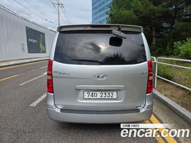 HYUNDAI GRAND STAREX 2009 — 105 800 км, серебристый, Корея — под ключ — фото 4
