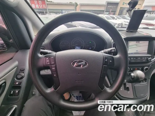 HYUNDAI GRAND STAREX 2019 — 149 083 км, серебристо-серый, Корея — под ключ — фото 7