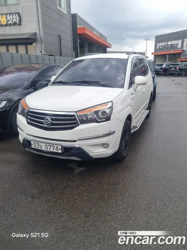 KGM KORANDO TURISMO 2016 — 180 010 км, белый, Корея — под ключ — фото 11
