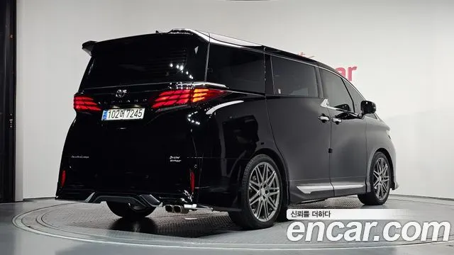 TOYOTA ALPHARD 2024 — 55 261 км, чёрный, Корея — под ключ — фото 1